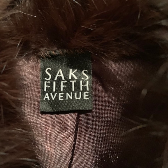 Saks Fifth Avenue vintage Fur Vest - Picture 3 of 3